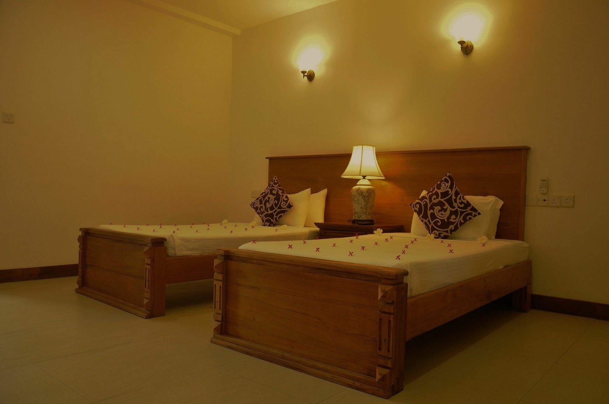 Serendib Beach Hotel Bentota Exterior photo