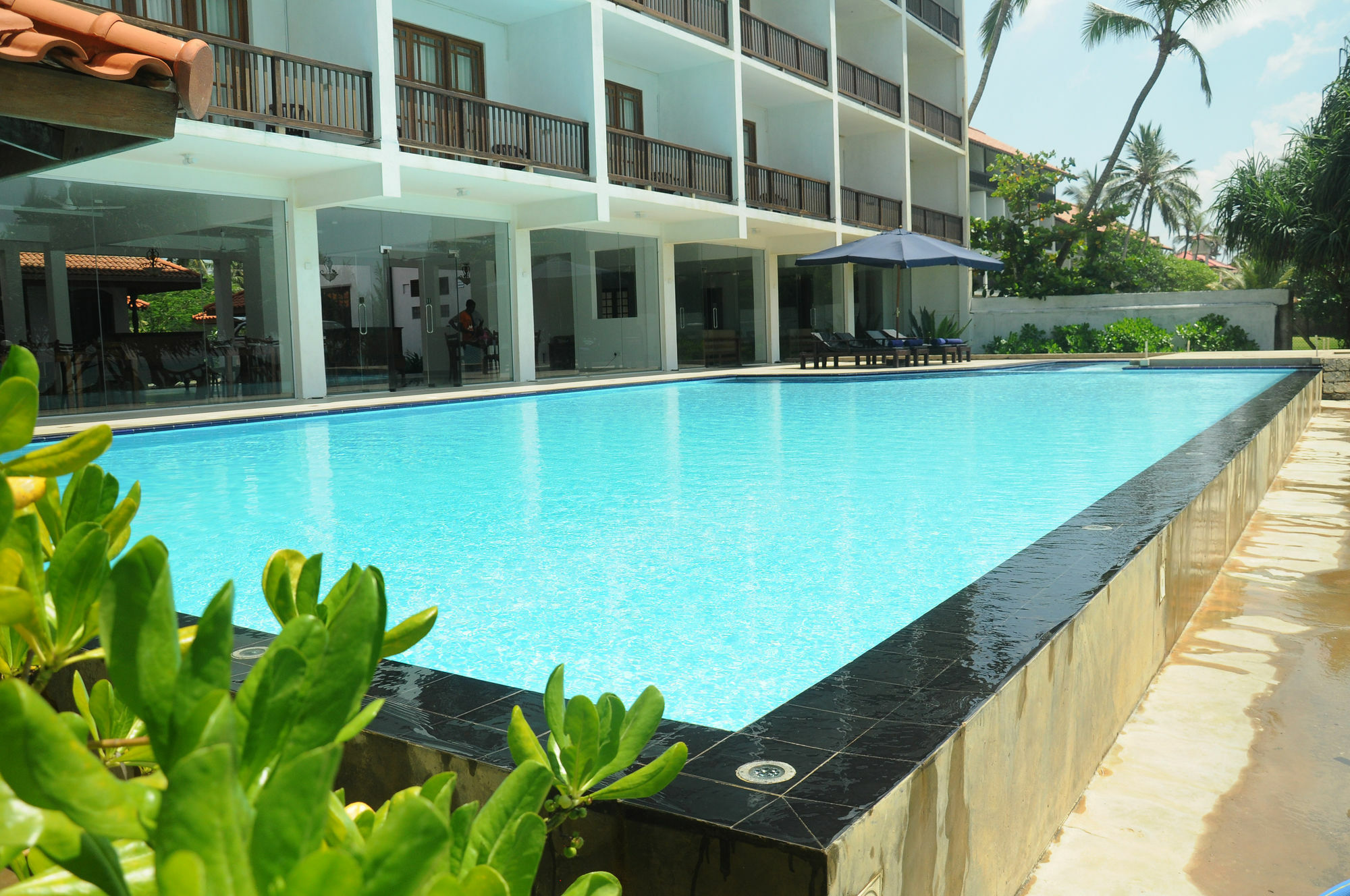 Serendib Beach Hotel Bentota Exterior photo
